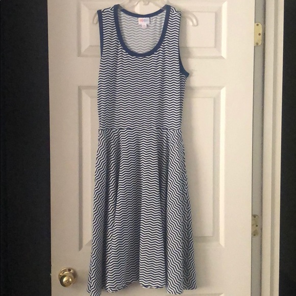 Lularoe Nicki Dress - Picture 3 of 8